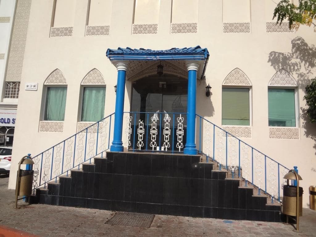 Marina Hotel Mutrah Extérieur photo